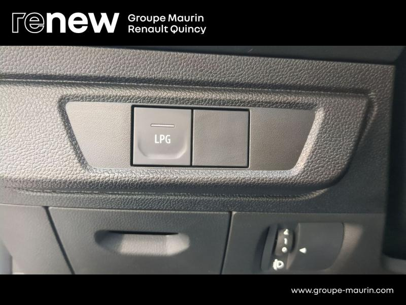 Photo 12 de l’annonce de DACIA Sandero d’occasion à vendre à QUINCY-SOUS-SÉNART
