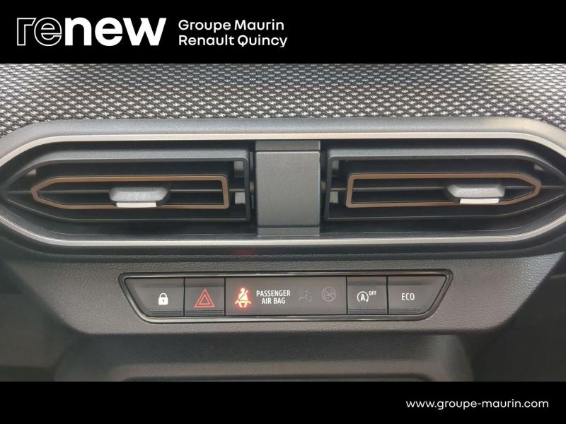 Photo 19 de l’annonce de DACIA Sandero d’occasion à vendre à QUINCY-SOUS-SÉNART