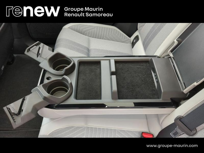 Photo 13 de l’annonce de RENAULT Scenic d’occasion à vendre à SAMOREAU