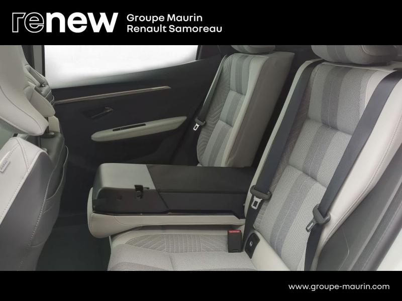 Photo 16 de l’annonce de RENAULT Scenic d’occasion à vendre à SAMOREAU