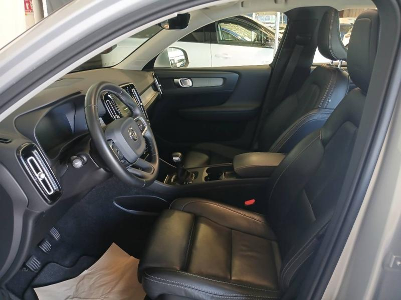 Photo 4 de l’annonce de VOLVO XC40 d’occasion à vendre à CHENNEVIÈRES-SUR-MARNE