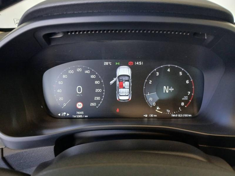 Photo 5 de l’annonce de VOLVO XC40 d’occasion à vendre à CHENNEVIÈRES-SUR-MARNE