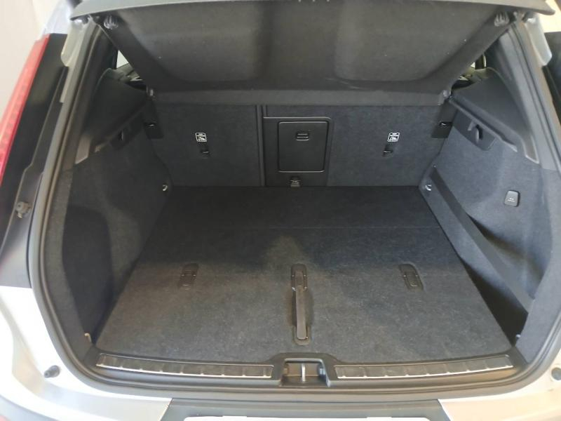 Photo 11 de l’annonce de VOLVO XC40 d’occasion à vendre à CHENNEVIÈRES-SUR-MARNE