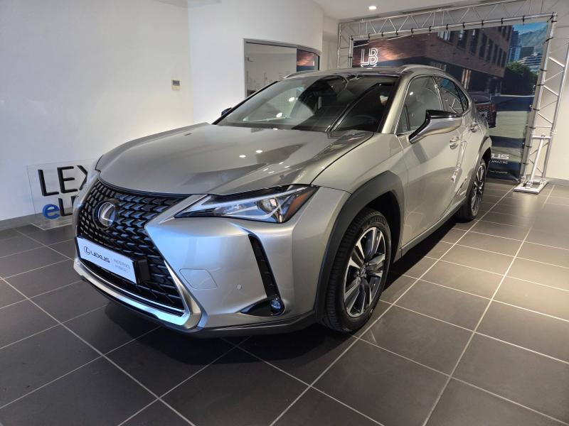 Photo 3 de l’annonce de LEXUS UX d’occasion à vendre à AUBIÈRE