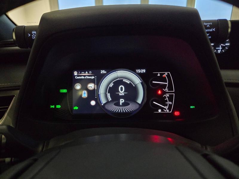 Photo 6 de l’annonce de LEXUS UX d’occasion à vendre à AUBIÈRE