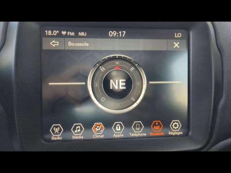 Photo 19 de l’annonce de JEEP Renegade d’occasion à vendre à CHAMBERY