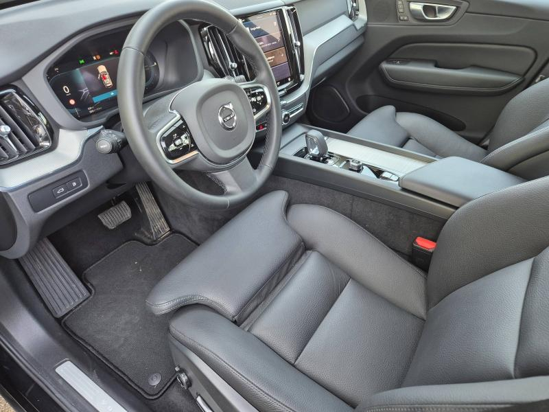 Photo 5 de l’annonce de VOLVO XC60 d’occasion à vendre à AVIGNON