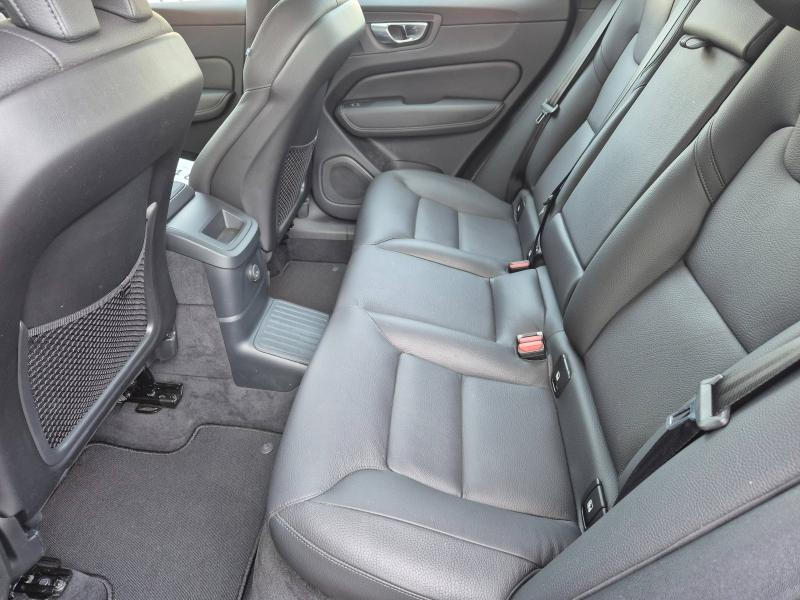 Photo 6 de l’annonce de VOLVO XC60 d’occasion à vendre à AVIGNON