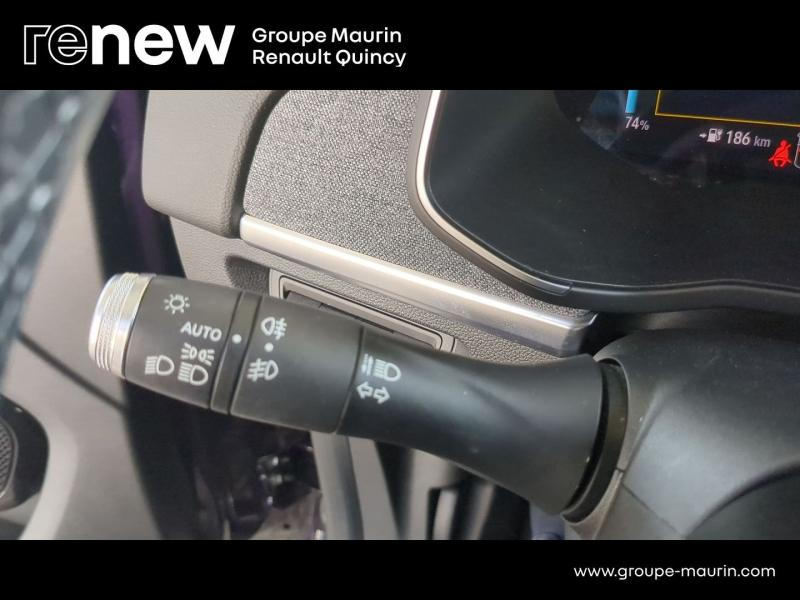 Photo 15 de l’annonce de RENAULT Zoe d’occasion à vendre à QUINCY-SOUS-SÉNART