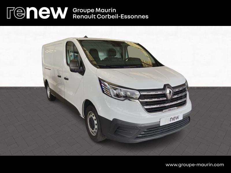 Photo 4 de l’annonce de RENAULT Trafic Fg VUL d’occasion à vendre à CORBEIL-ESSONNES