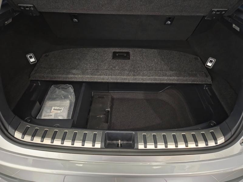 Photo 13 de l’annonce de LEXUS NX d’occasion à vendre à AUBIÈRE