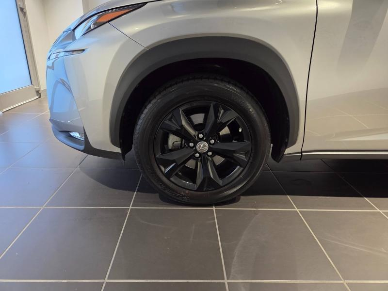 Photo 18 de l’annonce de LEXUS NX d’occasion à vendre à AUBIÈRE