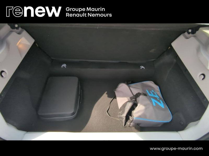 Photo 10 de l’annonce de RENAULT Zoe d’occasion à vendre à SAINT PIERRE LES NEMOURS