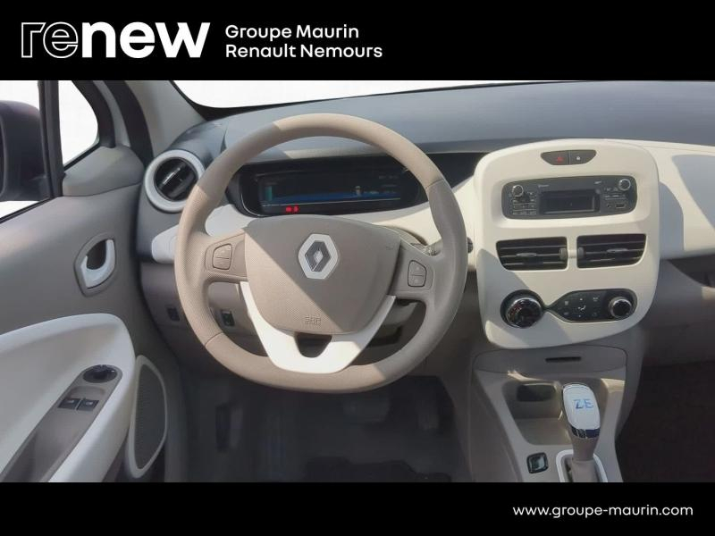 Photo 17 de l’annonce de RENAULT Zoe d’occasion à vendre à SAINT PIERRE LES NEMOURS