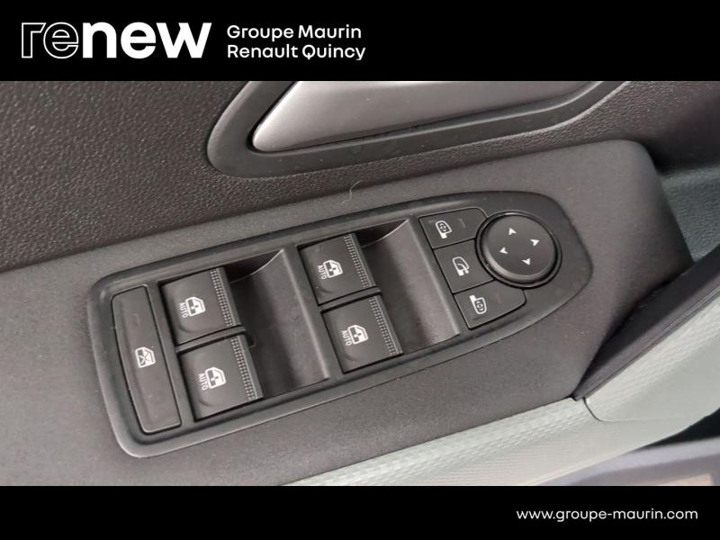 Photo 11 de l’annonce de DACIA Duster d’occasion à vendre à QUINCY-SOUS-SÉNART