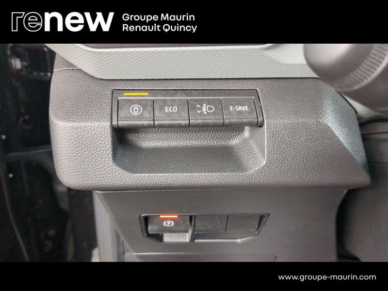 Photo 13 de l’annonce de DACIA Duster d’occasion à vendre à QUINCY-SOUS-SÉNART