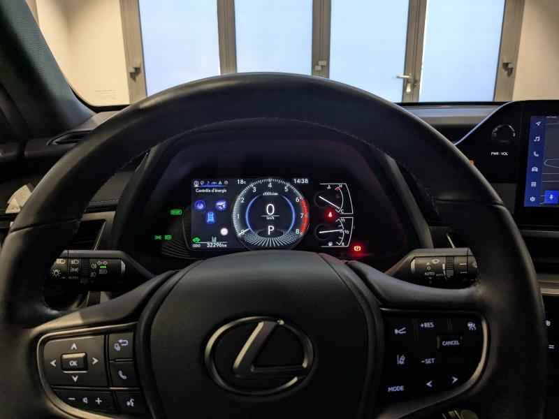 Photo 5 de l’annonce de LEXUS UX d’occasion à vendre à AUBIÈRE