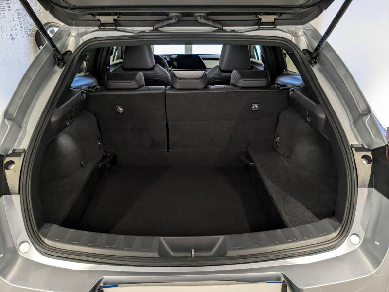 Photo 11 de l’annonce de LEXUS UX d’occasion à vendre à AUBIÈRE
