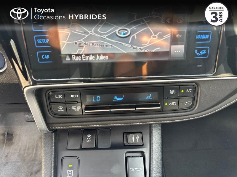 Photo 18 de l’annonce de TOYOTA Auris d’occasion à vendre à LE CRÈS