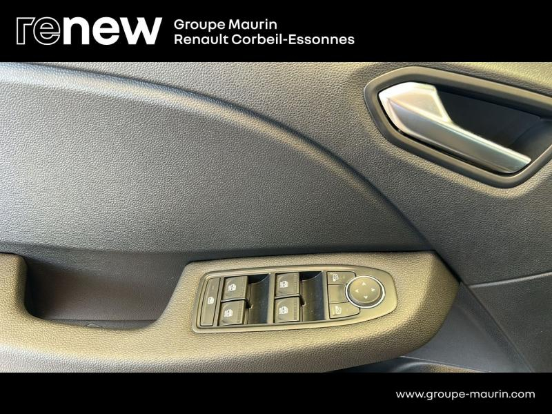 Photo 13 de l’annonce de RENAULT Clio d’occasion à vendre à CORBEIL-ESSONNES