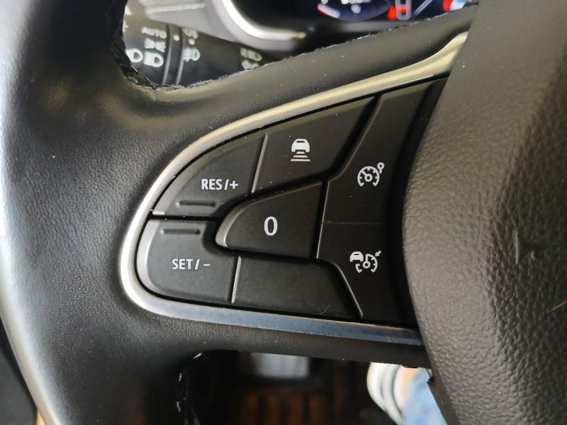 Photo 12 de l’annonce de RENAULT Talisman d’occasion à vendre à CHENNEVIÈRES-SUR-MARNE