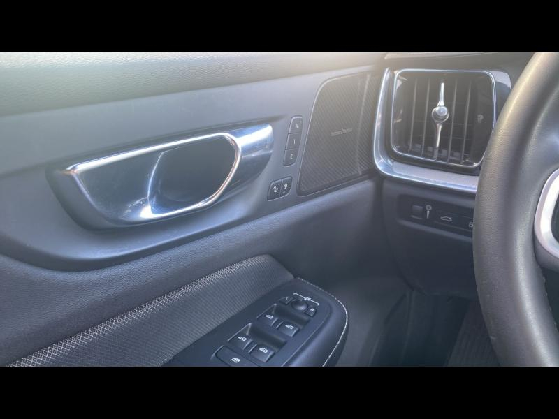 Photo 20 de l’annonce de VOLVO S60 d’occasion à vendre à AIX-EN-PROVENCE