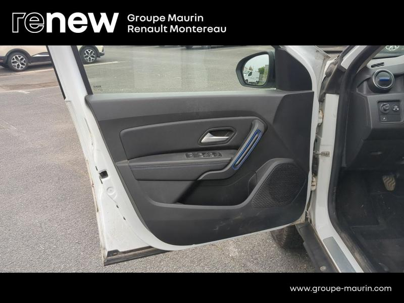 Photo 17 de l’annonce de DACIA Duster d’occasion à vendre à VARENNES SUR SEINE