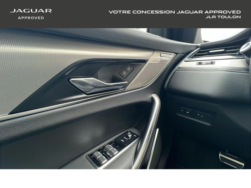 Photo 11 de l’annonce de JAGUAR F-Pace d’occasion à vendre à LA GARDE