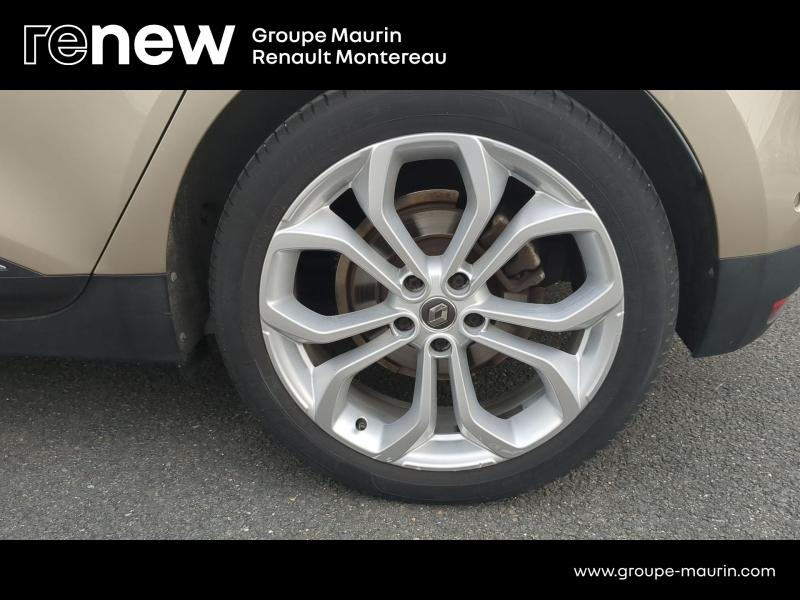 Photo 17 de l’annonce de RENAULT Scenic d’occasion à vendre à VARENNES SUR SEINE