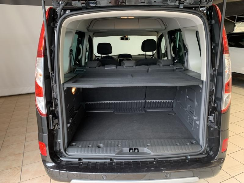 Photo 5 de l’annonce de RENAULT Kangoo d’occasion à vendre à CHENNEVIÈRES-SUR-MARNE