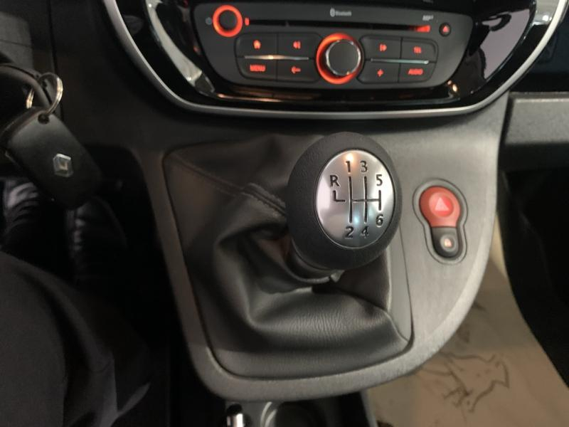 Photo 12 de l’annonce de RENAULT Kangoo d’occasion à vendre à CHENNEVIÈRES-SUR-MARNE
