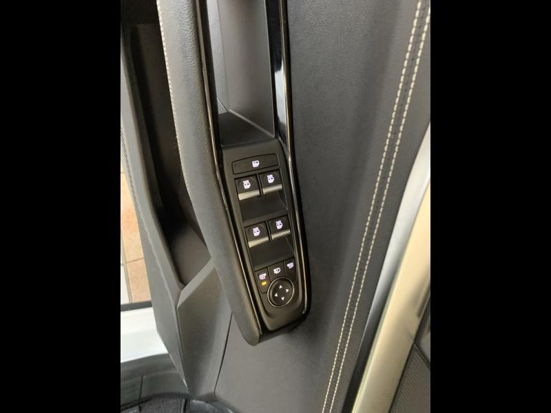 Photo 8 de l’annonce de RENAULT Austral d’occasion à vendre à CHENNEVIÈRES-SUR-MARNE
