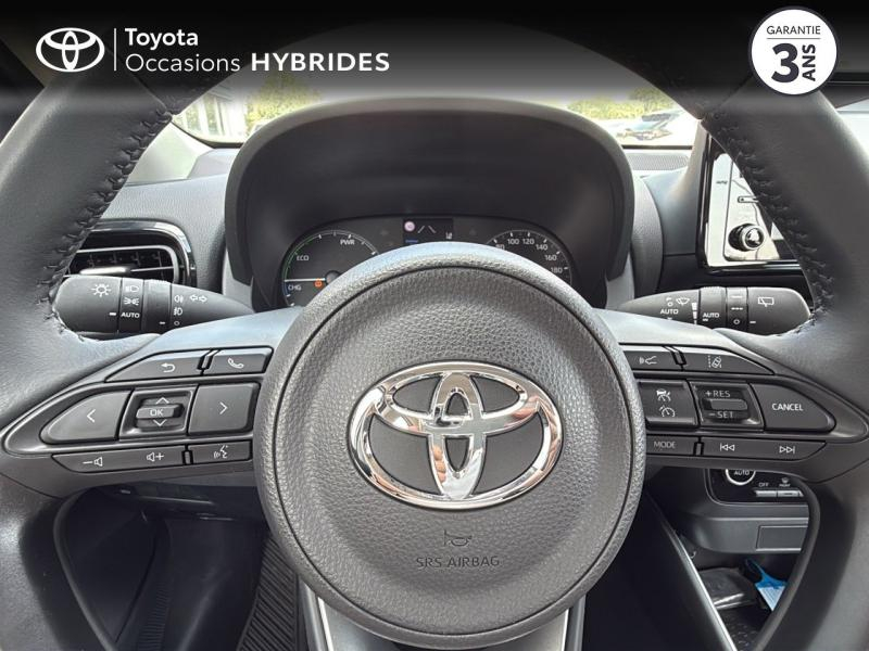 Photo 13 de l’annonce de TOYOTA Yaris d’occasion à vendre à NÎMES