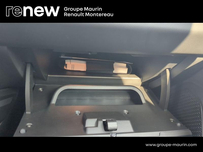 Photo 19 de l’annonce de DACIA Duster d’occasion à vendre à VARENNES SUR SEINE