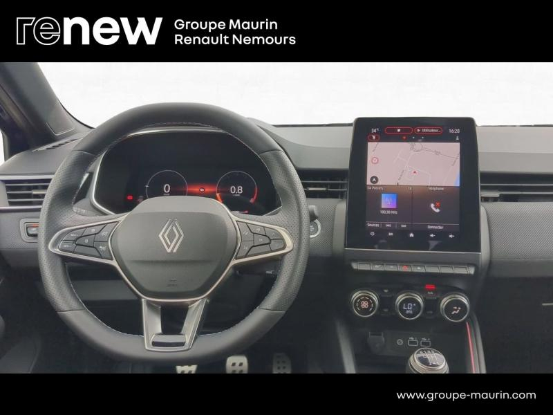 Photo 14 de l’annonce de RENAULT Clio d’occasion à vendre à SAINT PIERRE LES NEMOURS