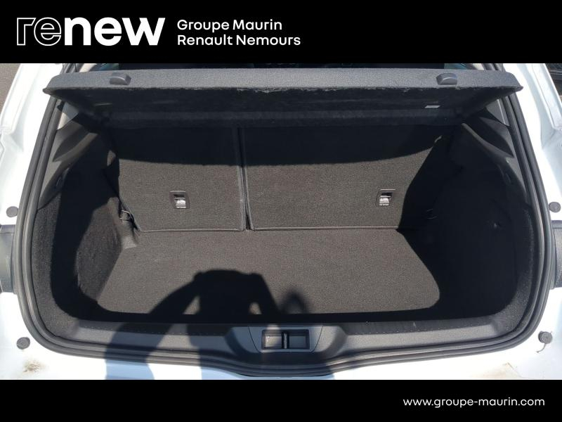 Photo 8 de l’annonce de RENAULT Megane d’occasion à vendre à SAINT PIERRE LES NEMOURS