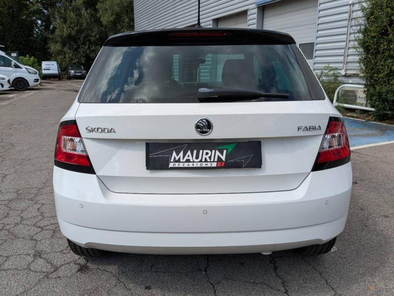 Photo 20 de l’annonce de SKODA Fabia d’occasion à vendre à AIX-EN-PROVENCE