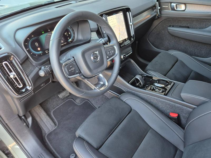 Photo 5 de l’annonce de VOLVO XC40 d’occasion à vendre à AVIGNON