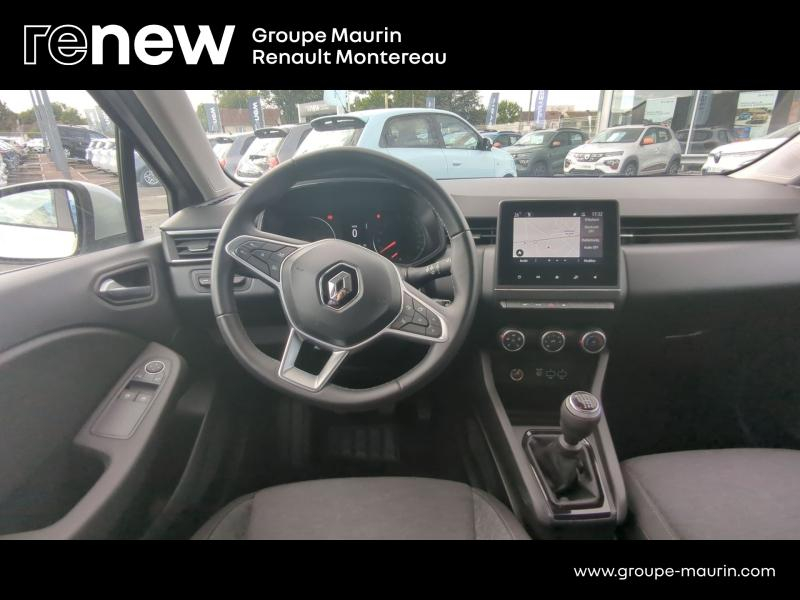Photo 8 de l’annonce de RENAULT Clio d’occasion à vendre à VARENNES SUR SEINE
