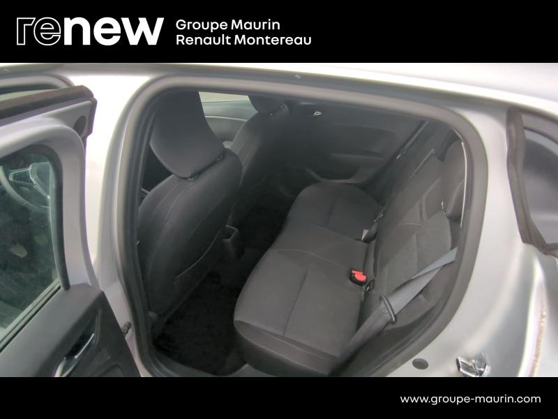 Photo 11 de l’annonce de RENAULT Clio d’occasion à vendre à VARENNES SUR SEINE