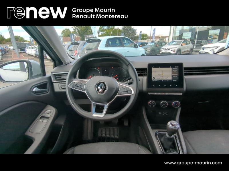 Photo 8 de l’annonce de RENAULT Clio d’occasion à vendre à VARENNES SUR SEINE