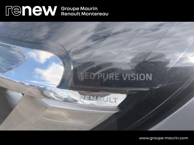 Photo 17 de l’annonce de RENAULT Clio d’occasion à vendre à VARENNES SUR SEINE
