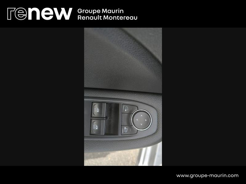 Photo 18 de l’annonce de RENAULT Clio d’occasion à vendre à VARENNES SUR SEINE