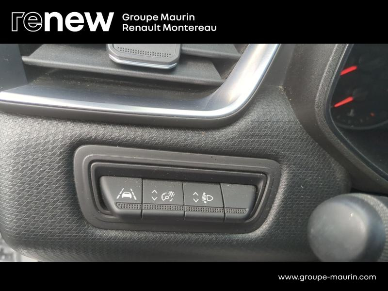 Photo 20 de l’annonce de RENAULT Clio d’occasion à vendre à VARENNES SUR SEINE