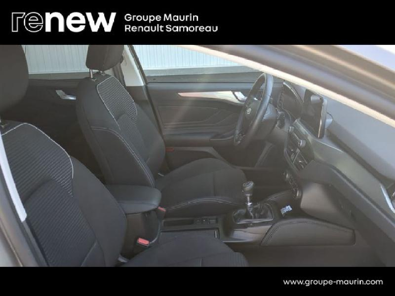 Photo 13 de l’annonce de FORD Focus d’occasion à vendre à SAMOREAU