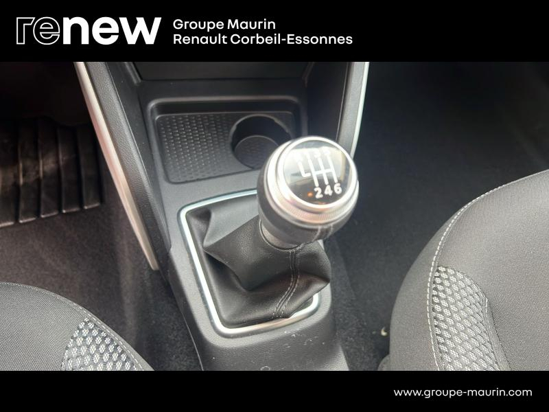 Photo 16 de l’annonce de DACIA Duster d’occasion à vendre à CORBEIL-ESSONNES