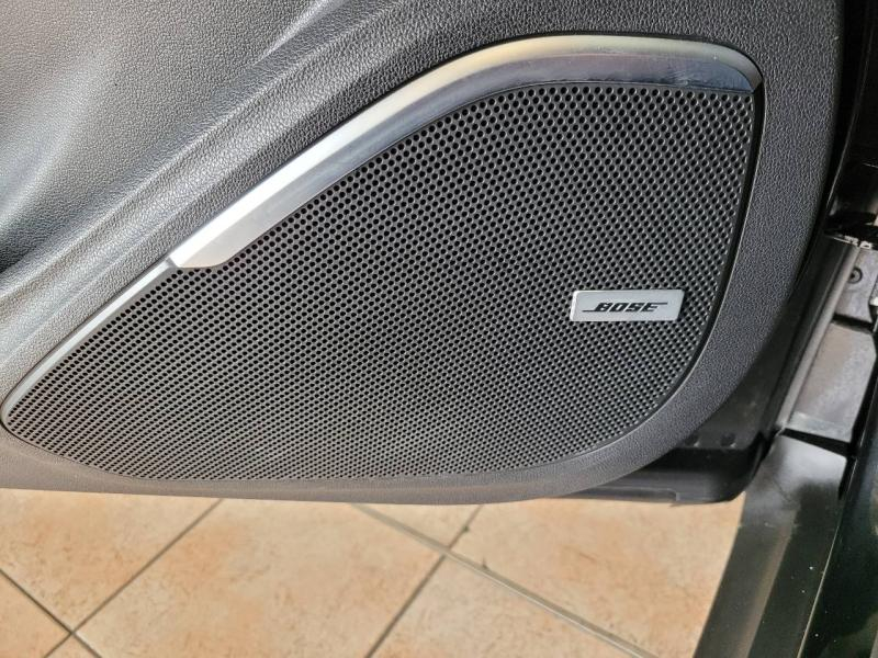 Photo 11 de l’annonce de RENAULT Scenic d’occasion à vendre à CHENNEVIÈRES-SUR-MARNE