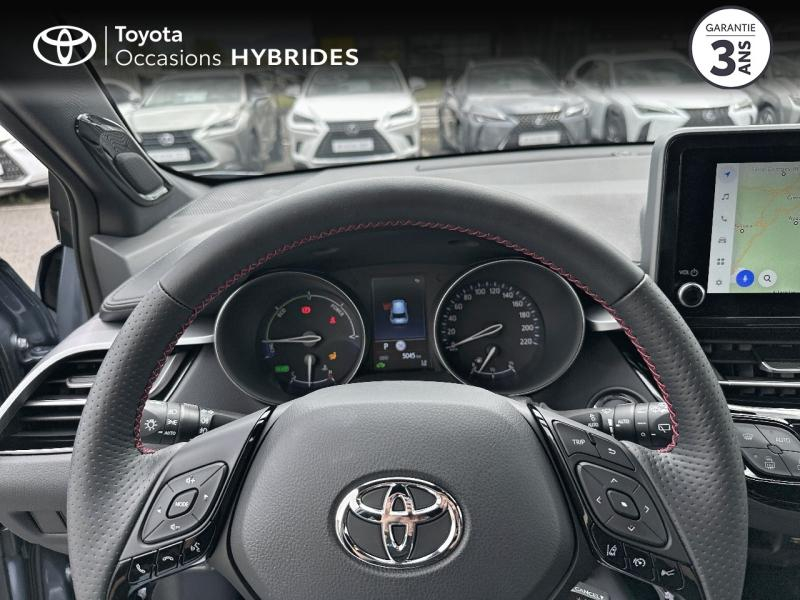 Photo 13 de l’annonce de TOYOTA C-HR d’occasion à vendre à AUBIÈRE