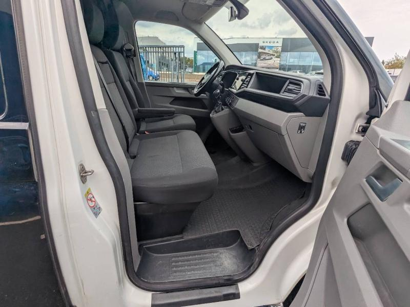 Photo 11 de l’annonce de VOLKSWAGEN Transporter Fg VUL d’occasion à vendre à FRÉJUS