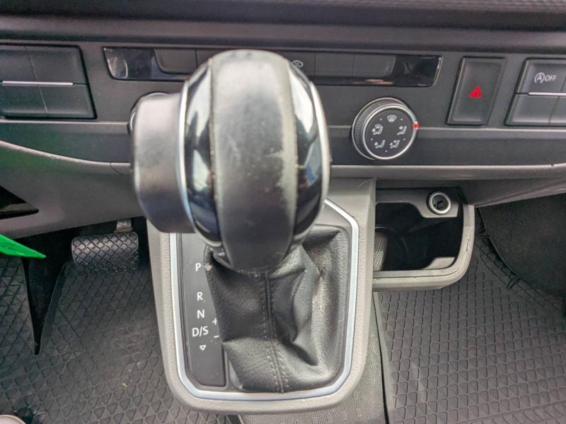 Photo 20 de l’annonce de VOLKSWAGEN Transporter Fg VUL d’occasion à vendre à FRÉJUS